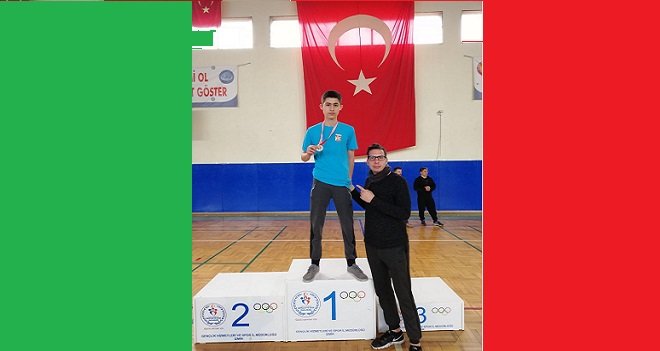 Bostanlıspor Muay Thai'de İzmir Şampiyonu oldu 