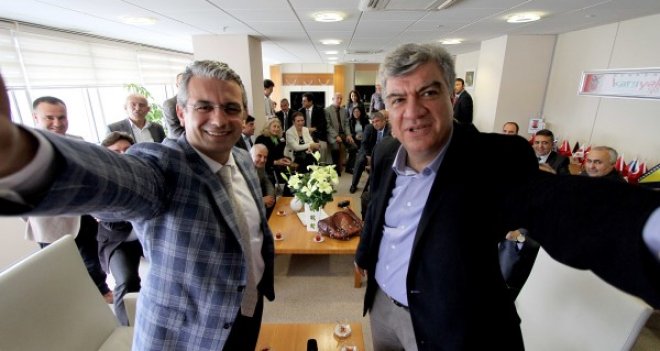 BU DA ÖRGÜT ''SELFİE''Sİ