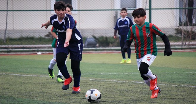 Bülent Zeren Turnuvası'nda final yarın...