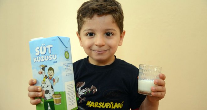 Büyükşehir, 3 yılda 26 milyon litre süt dağıttı