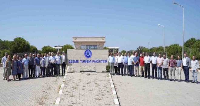 Çeşme Turizm Fakültesi  İngilizce eğitime geçiyor