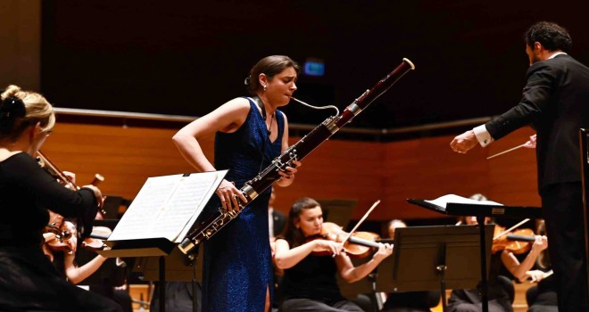 Sophie Dervaux, İzmirli müzikseverleri büyüledi