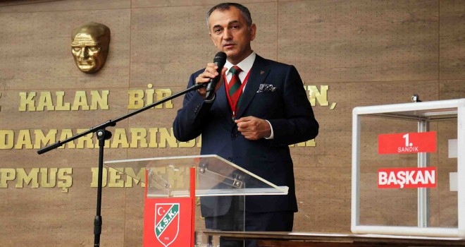 Azat Yeşil: Sözleşmeleri süren mevcut hocalarımızla yolumuza devam edeceğiz