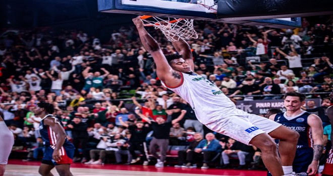 Strasbourg'dan rövanşı alan Pınar Karşıyaka lider...