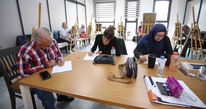 Karşıyaka’nın ileri yaş hizmetleri fuarda tanıtılacak