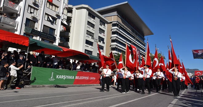 29 Ekim Cumhuriyet Bayramı'nı Karşıyaka'da coşku ile kutladık...