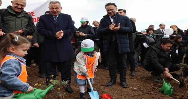 Orman Haftası’nda fidanlar toprakla buluştu
