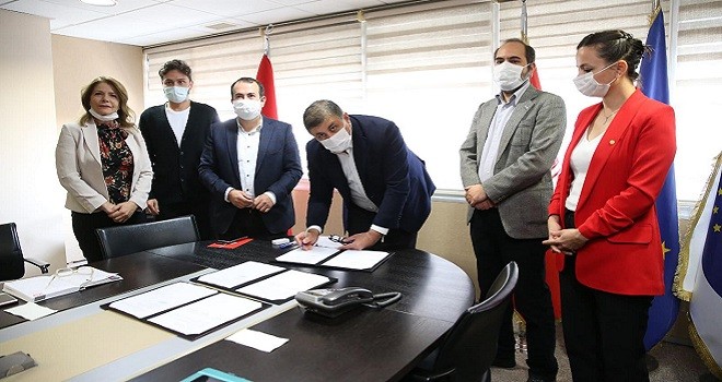 Karşıyaka Belediyesi ile TMMOB Çevre Mühendisleri Odası protokol imzaladı