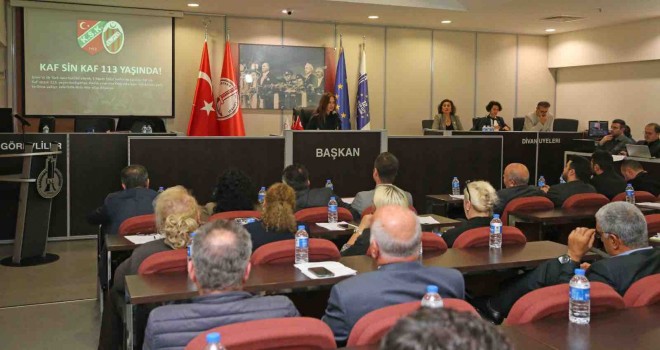 Karşıyaka Belediye Meclisi'nde gündem Bostanlı Pazarı