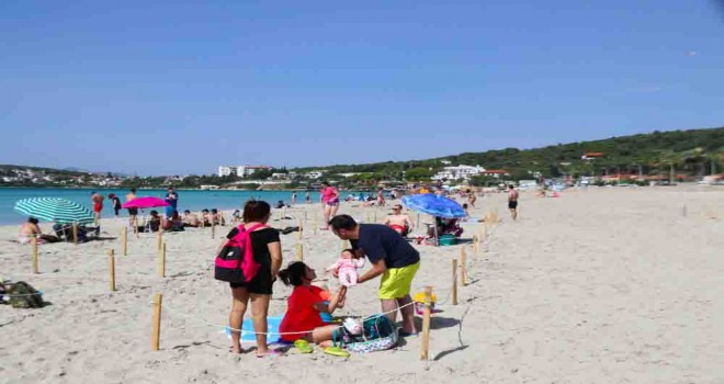 Ilıca Plajı yine cıvıl cıvıl