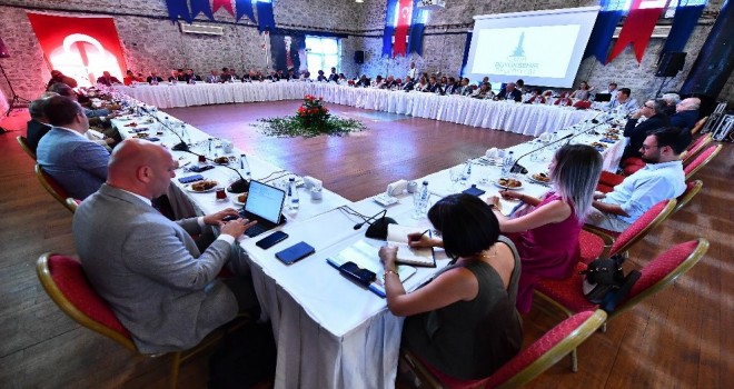 İzmir için uluslararası işbirliği zamanı