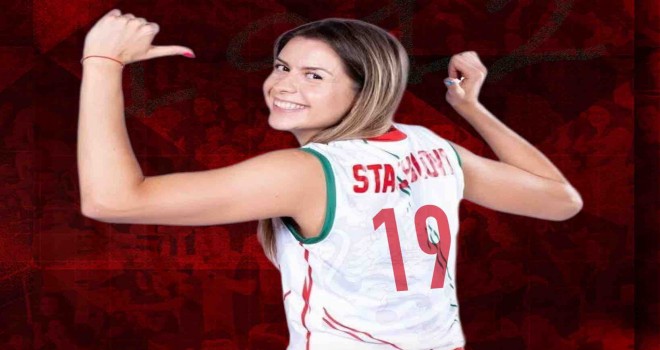 Karşıyaka'ya Bulgar smaçör