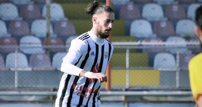 Karşıyaka'dan Muhammet Ensar'a kanca