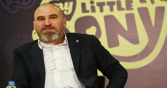 Komşuoğlu: Pınar KSK hakemleri baskı altına almak istiyor