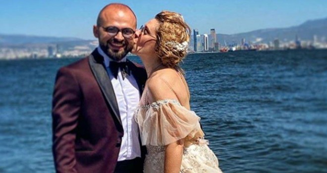 Karşıyakalı çiftin mutlu günü