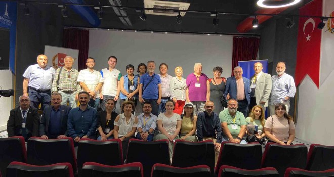 Uluslararası Yerel Medya Zirvesi gerçekleştirildi