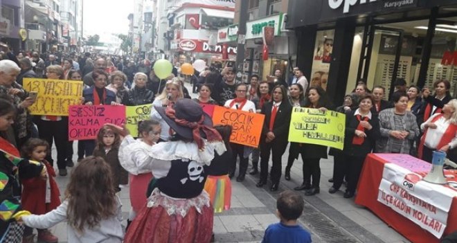 CHP Karşıyaka Kadın Kolları’ndan ''Çocuk Hakları'' için etkinlik