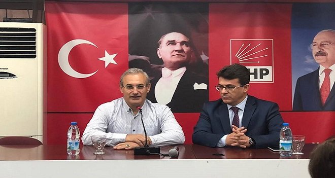 CHP'den belediye başkan aday adaylığına kayıtlar sürüyor...