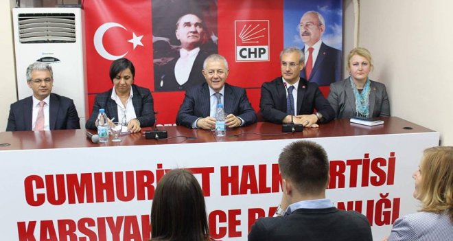 CHP’li başkanlardan Karşıyaka İlçe Örgütü'ne ziyaret