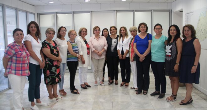 CHP'li kadınlardan Gündoğdu'ya davet