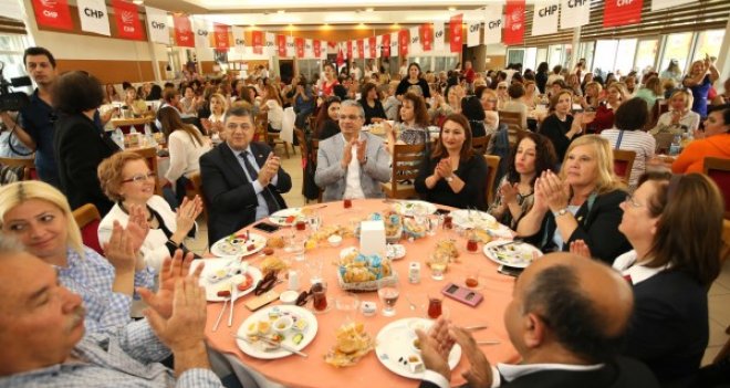 CHP’li kadınlardan ''laiklik'' vurgusu