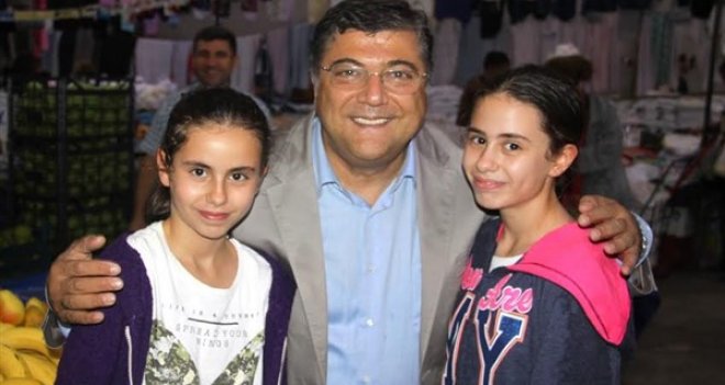 CHP'li Sındır: Haktan yana olmak görevimiz