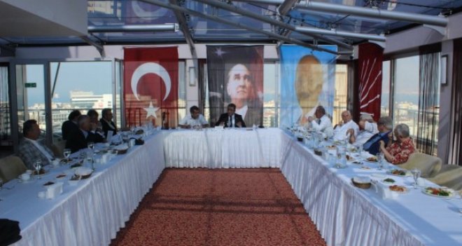 CHP'nin il başkanları toplandı