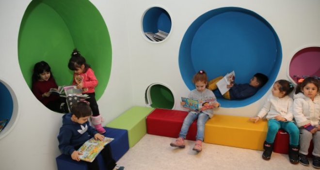 Çocuklar bu kütüphaneyi çok sevdi...