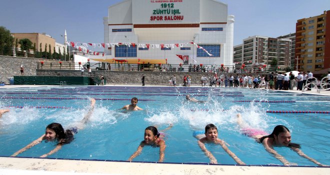 Çocuklar bu yaz Karşıyaka'da çok eğlenecek
