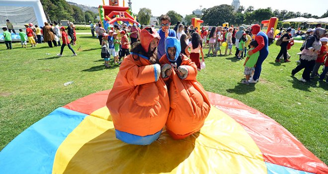 Çocuklar ''Yaza merhaba'' dedi