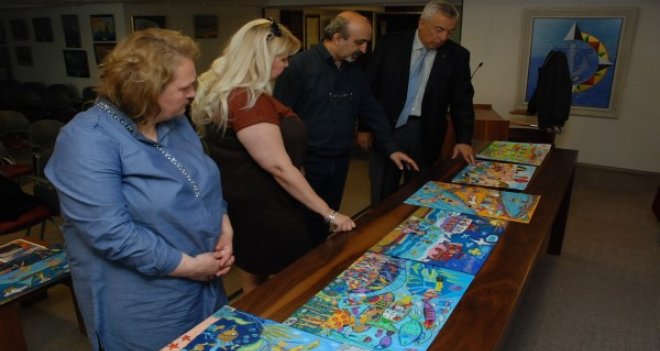 Çocukların denizi rengarenk...