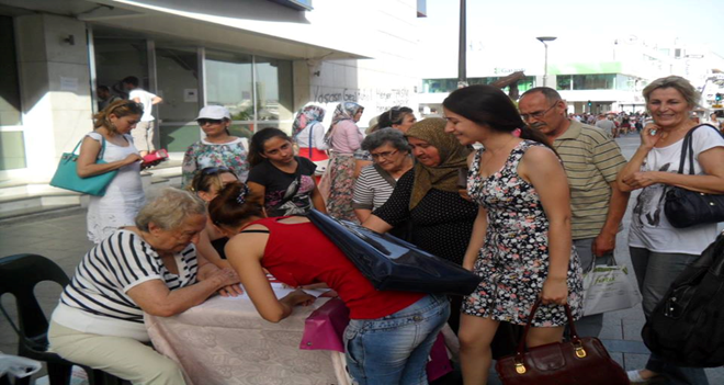 CUMHURİYET KADINLARI'NDAN İMZA KAMPANYASI