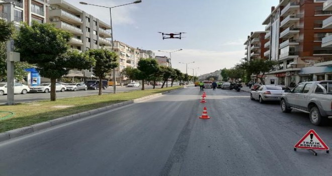 Karşıyaka'da dron destekli trafik denetimi