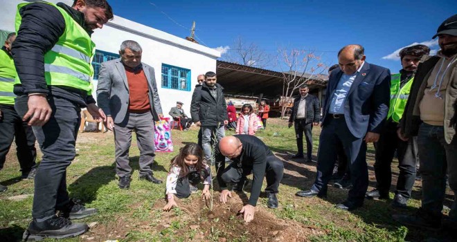 Osmaniyeli üreticiye İzmir’den can suyu