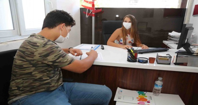 Gaziemirli öğrencilere tercih desteği