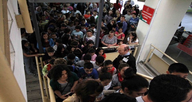 Karşıyaka’da YKS gururu