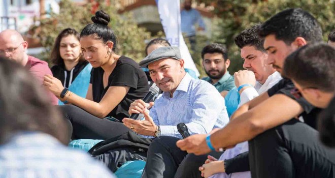 İzmir Büyükşehir Belediyesi 2025 Avrupa Gençlik Başkenti olma yolunda finalde