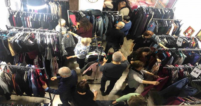 GOLD yılın son kermesinde üç bin ürün satışa sundu