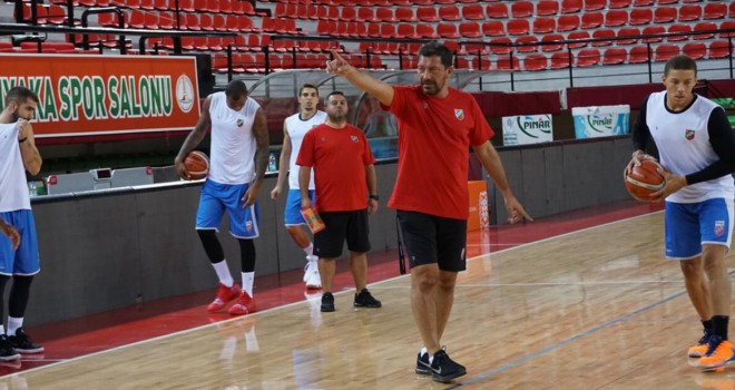 Pınar Karşıyaka sezonu Bandırma'da açıyor