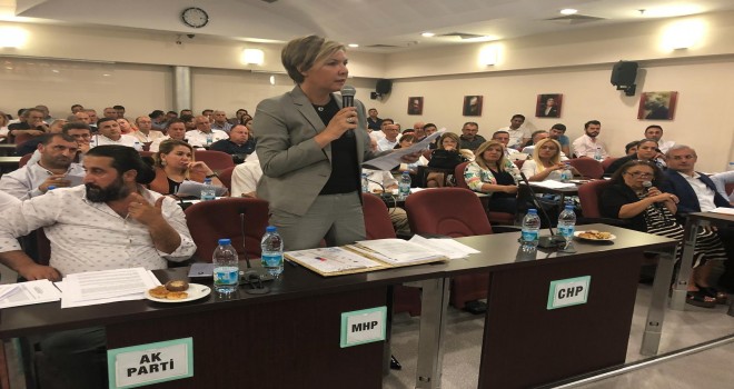MHP'li Dikmen'den ''Marka Kent Karşıyaka Komisyonu'' talebi