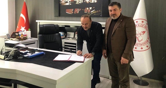 Karşıyaka’da büyük proje imzalandı: Okuduysan, paylaş…