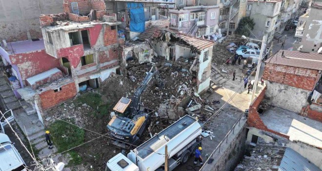 Kadifekale’de tahliye ve yıkımlar sürüyor