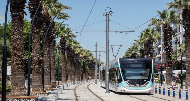 İzmir’de tam bilete zam, öğrenci biletine indirim