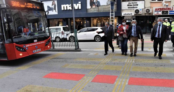 Bornova’da kırmızı çizgi uygulaması