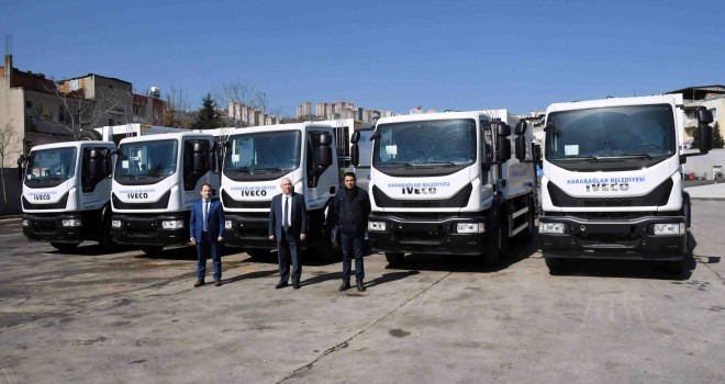Karabağlar Belediyesi temizlik filosuna güç kattı