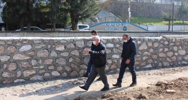 Başkan Selvitopu ilçenin dört bir yanında yapılan çalışmaları denetledi