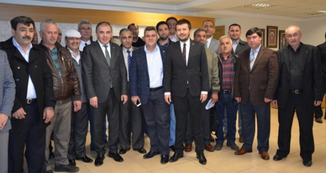 Delican İzmir’in röntgenini mahallelerden çekiyor