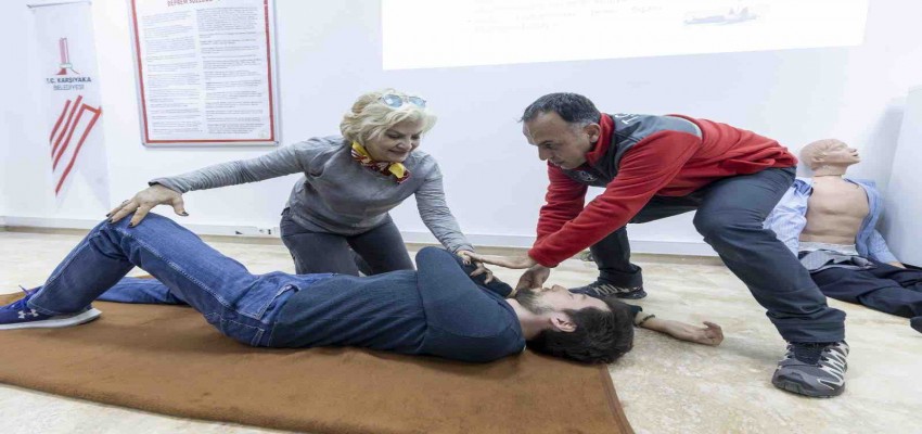 Karşıyaka Afet Gönüllüleri için 3. dönem kayıtları başladı