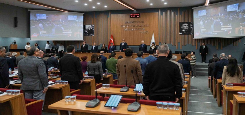 İzmir Büyükşehir Meclisi’nde gündem Vakıflar’a tahliye