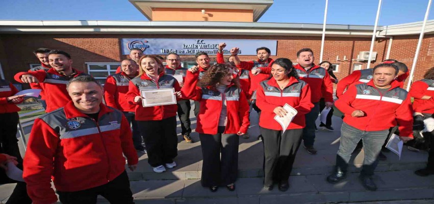 Karşıyaka’nın Arama Kurtarma Ekibi eğitimlerini tamamladı